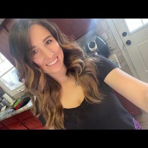 Meet your Posher, Makayla